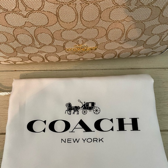 Coach Dufflette Signature Large - Picture 3 of 10